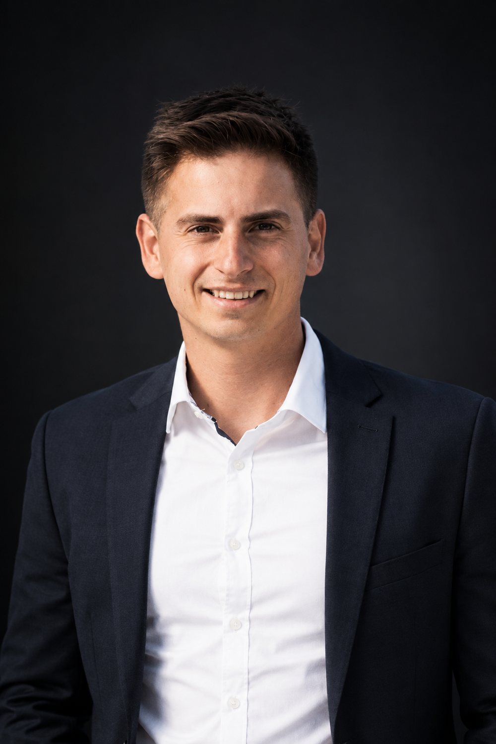 Porträt von Cenk Yagkan, Gründer von Cenk Media